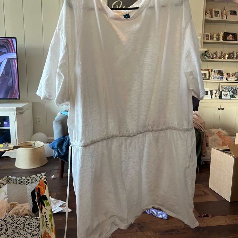 Old Navy White Short-Sleeve Drawstring Top